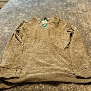 Spider hooded long sleeve sweater. With pockets